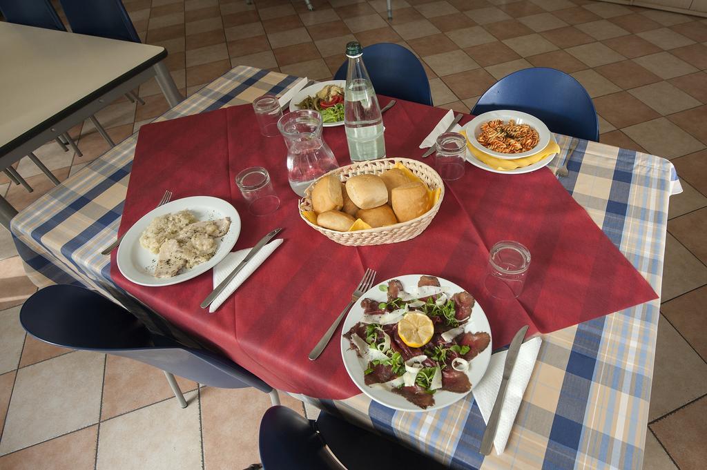 Ostello Citta Di Rovereto Rovereto  Kültér fotó