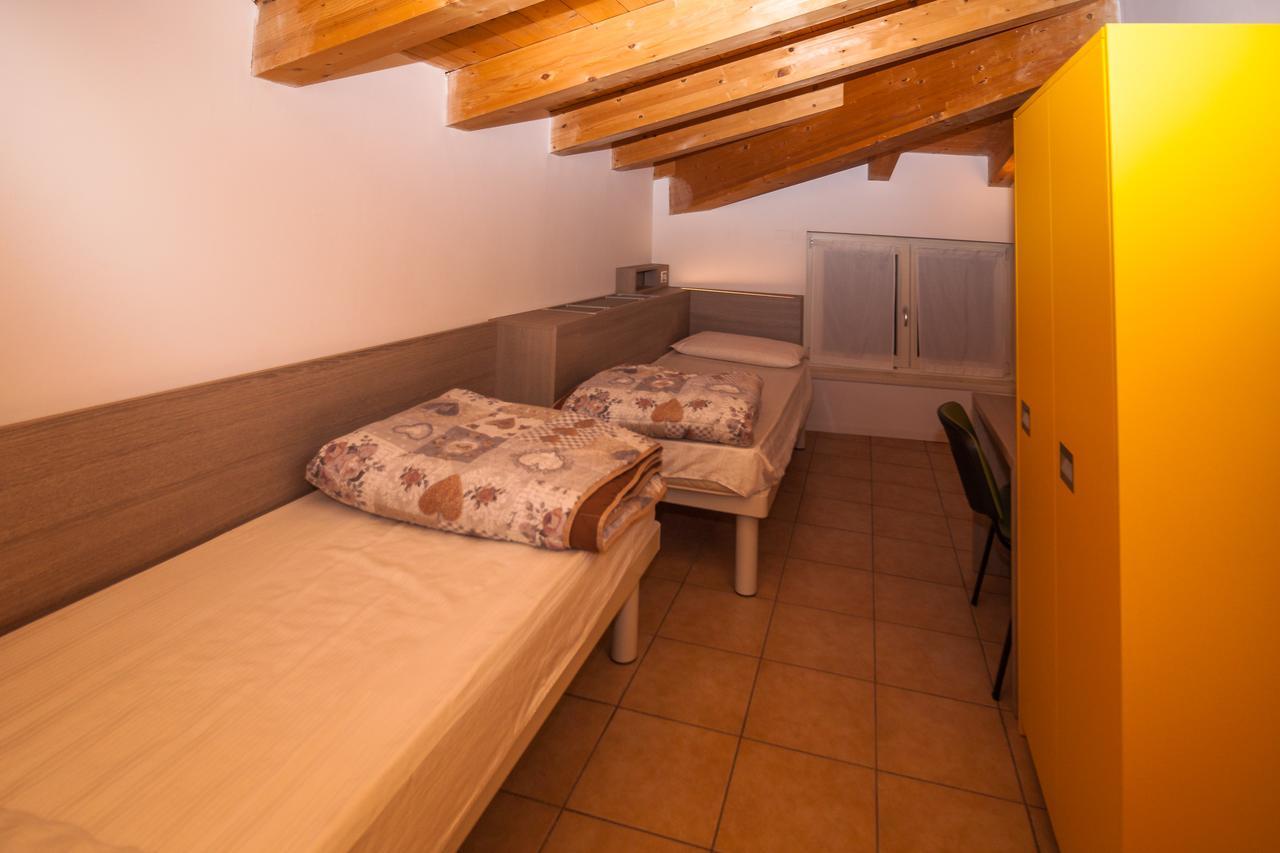 Ostello Citta Di Rovereto Rovereto  Kültér fotó
